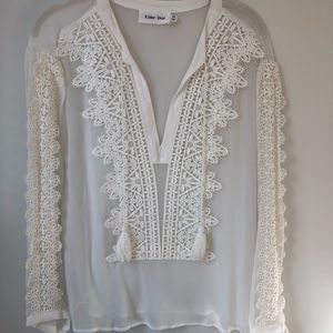 Line and dot white tassel blouse!